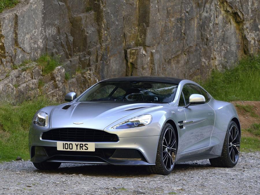  Aston Martin Vanquish Centenary Edition 2013 года  (UK) (фото 4 из 13)